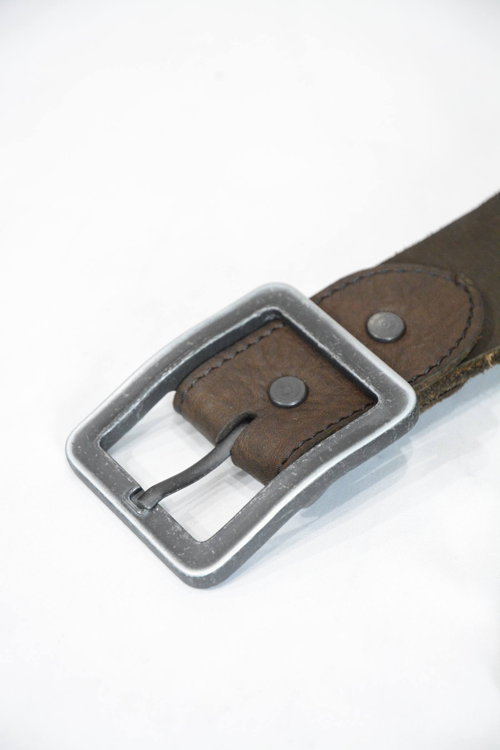 ISAMU KATAYAMA BACKLASH - ダブルショルダーレザー バックルベルト