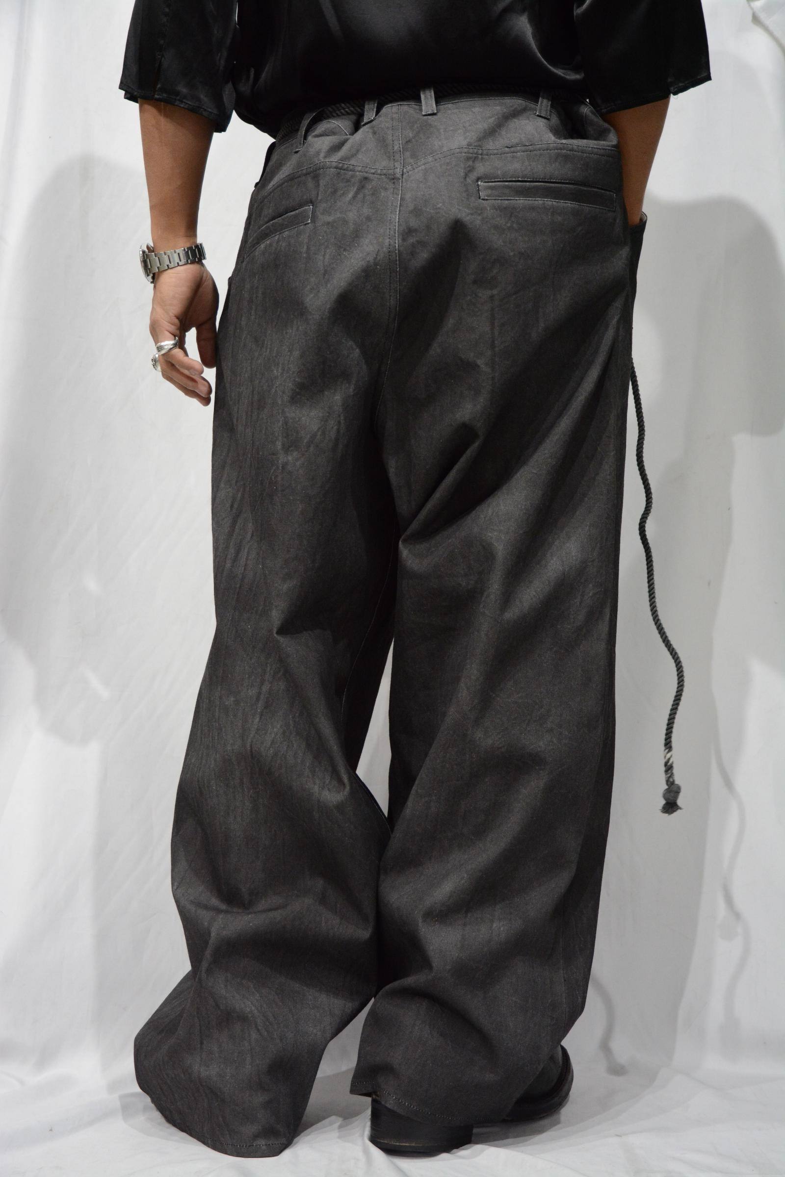 ISAMU KATAYAMA BACKLASH - 顔料染め ワイドパンツ | chord online store